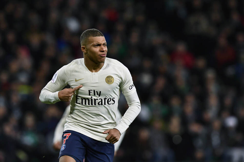 天宝导航上调年度预期，经常性收入创历史新高